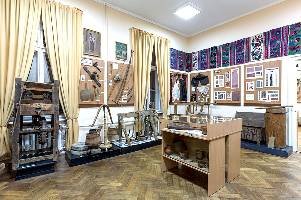 Народний одяг та традиційні ремесла Буковини