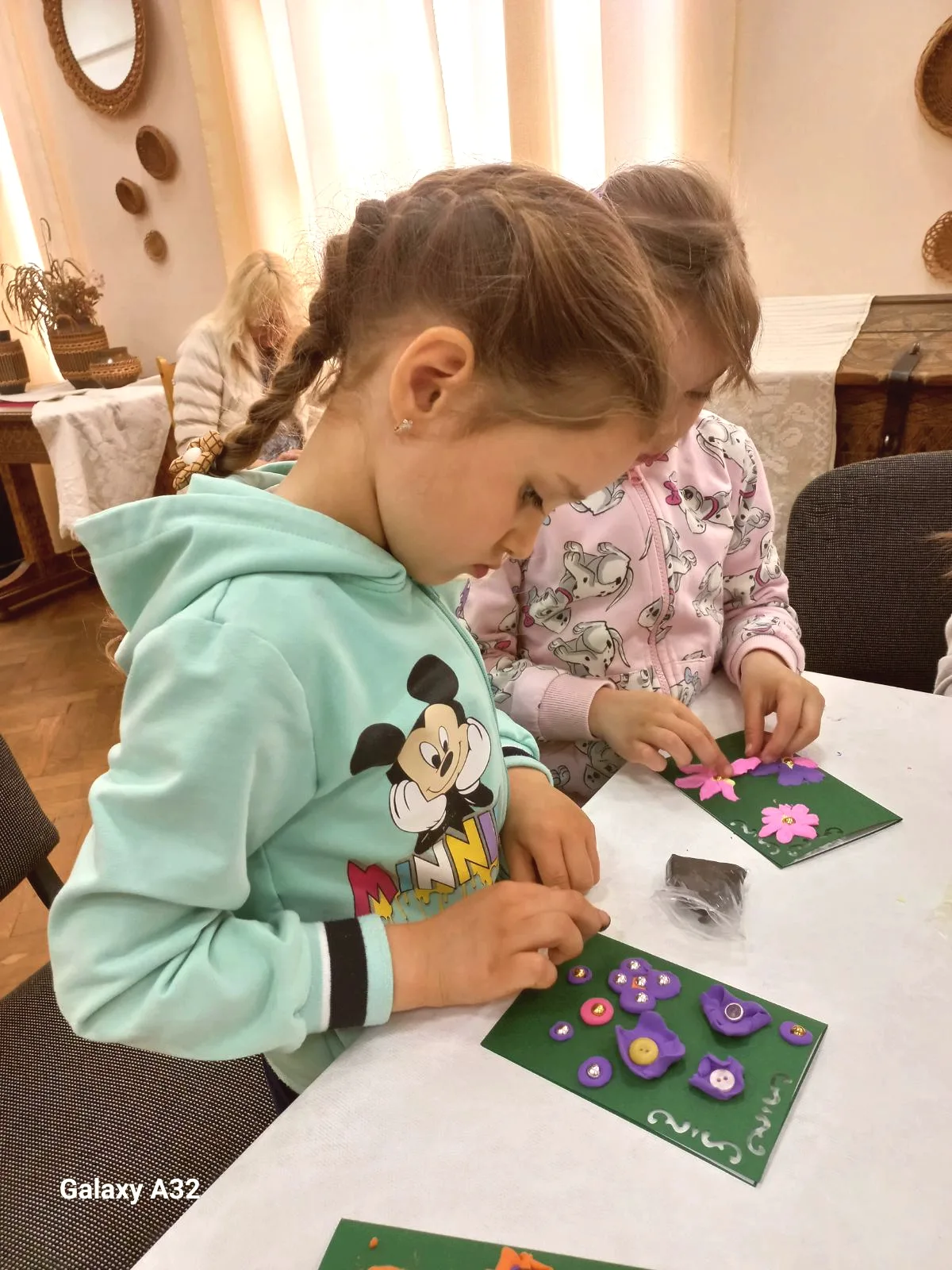  ЛИСТІВКА ДО ДНЯ МАТЕРІ